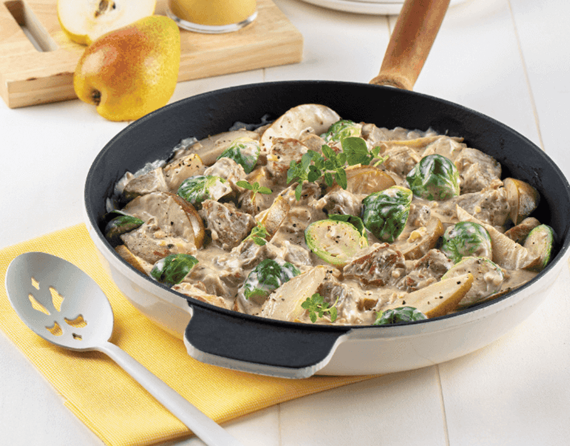 Découvrez la recette sauté de porc et poires à la dijonnaise