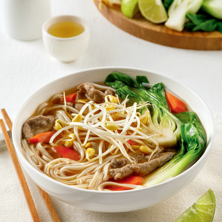 soupe pho au bœuf à fondue mariné